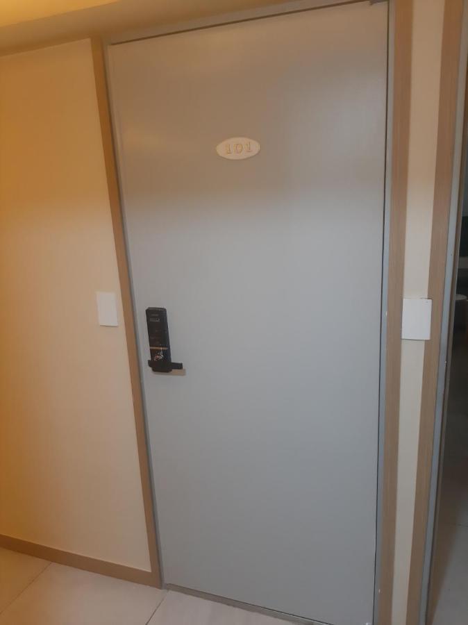 Elo Hostel Сеул Экстерьер фото